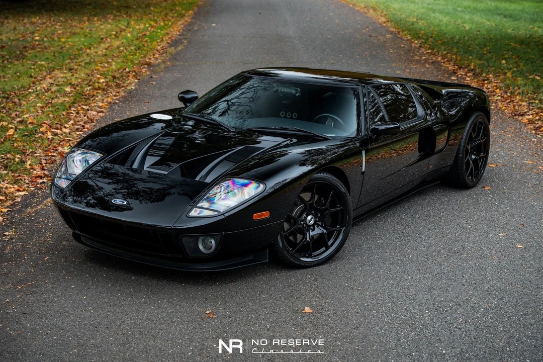 2005 Ford GT 1st Gen - Image 14 of 21