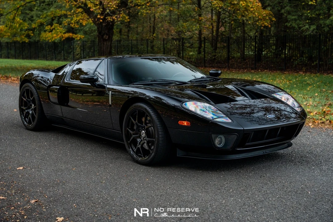 2005 Ford GT 1st Gen - Image 12 of 21