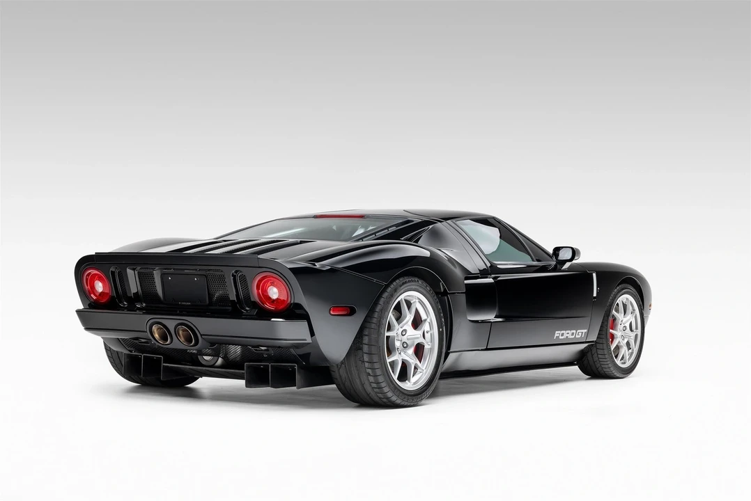 2005 Ford GT 1st Gen - Image 10 of 12