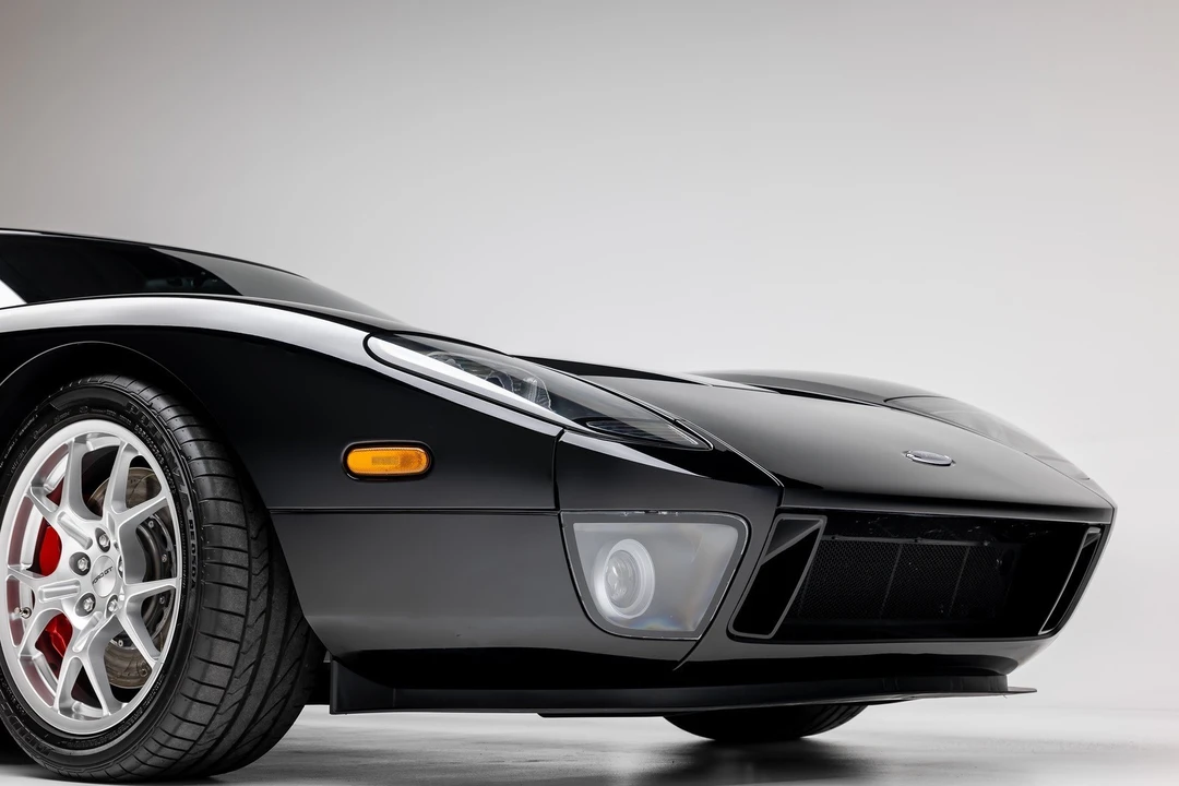 2005 Ford GT 1st Gen - Image 16 of 21