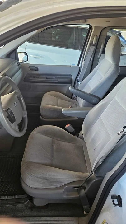 2005 Ford Freestyle - Image 6 of 10
