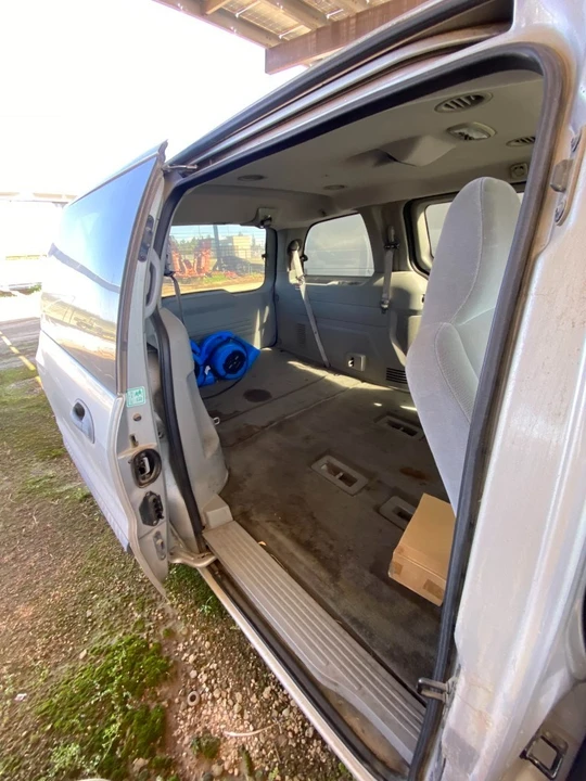 2005 Ford - Image 12 of 20