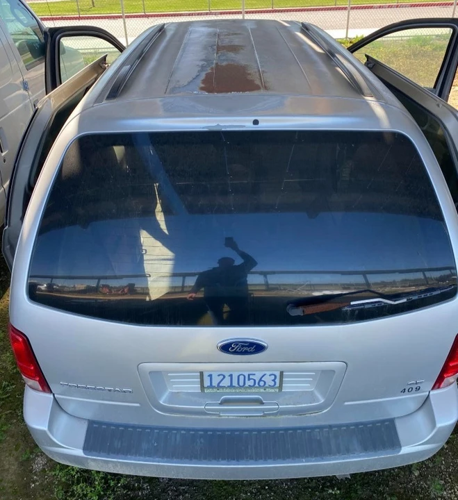 2005 Ford - Image 6 of 20
