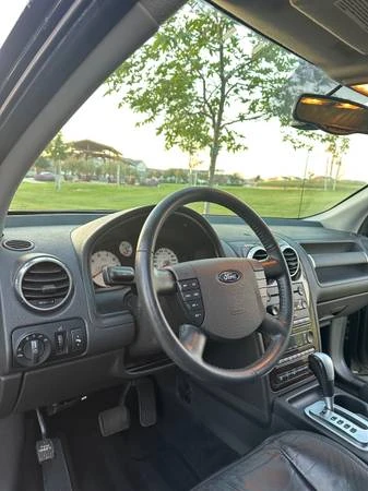 2005 Ford Freestyle - Image 5 of 12
