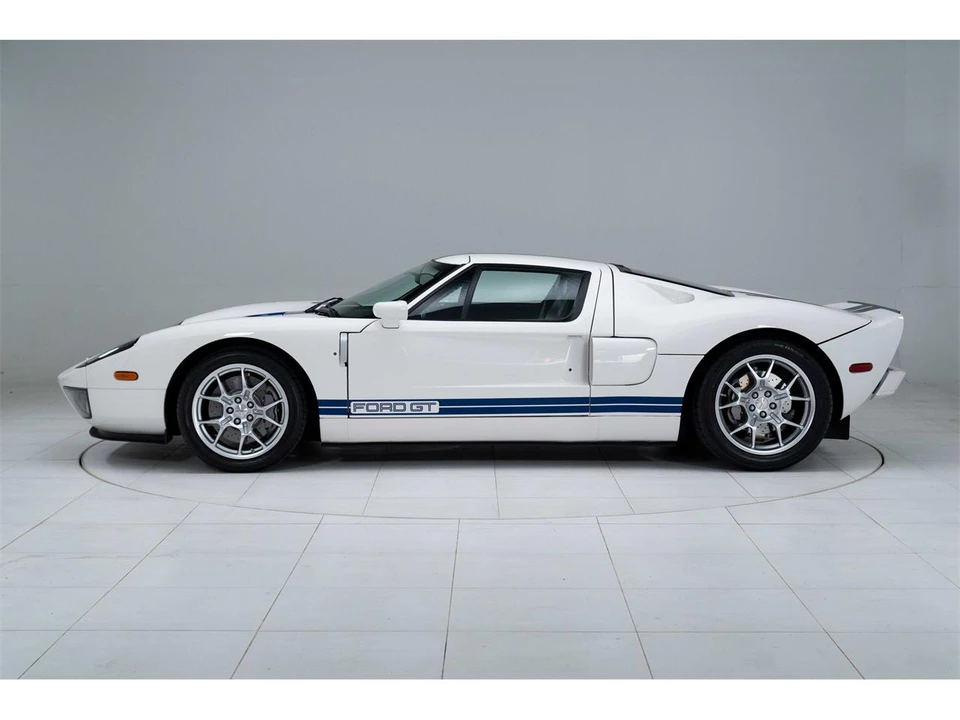 2005 Ford GT 1st Gen - Image 5 of 31