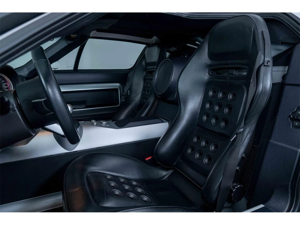 2005 Ford GT 1st Gen - Image 18 of 31