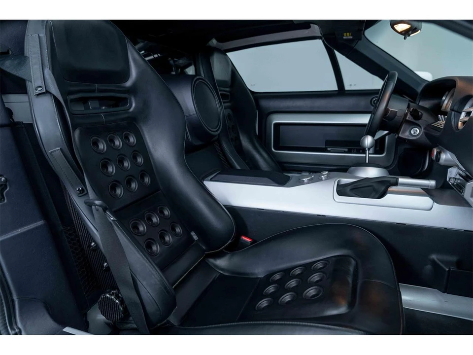 2005 Ford GT 1st Gen - Image 21 of 31