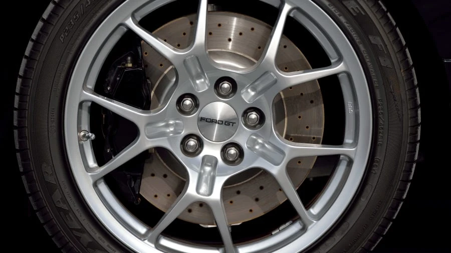 2005 Ford GT 1st Gen - Image 15 of 20