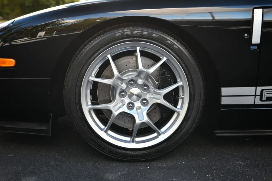 2005 Ford GT 1st Gen - Image 21 of 31