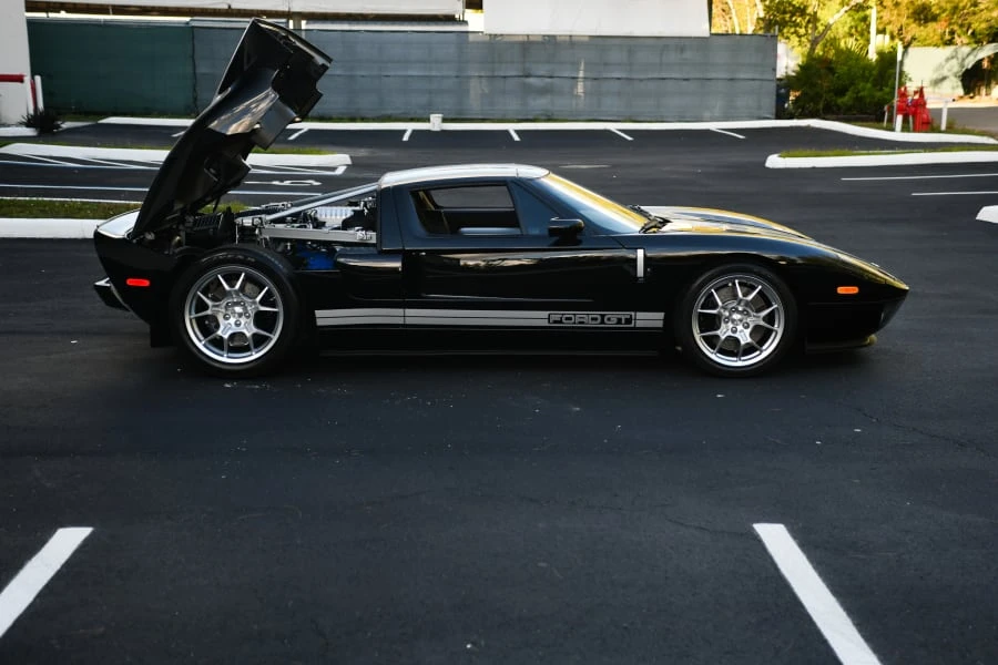 2005 Ford GT 1st Gen - Image 14 of 31