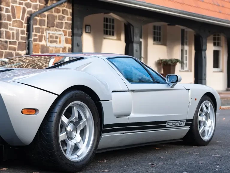 2005 Ford GT 1st Gen - Image 25 of 31