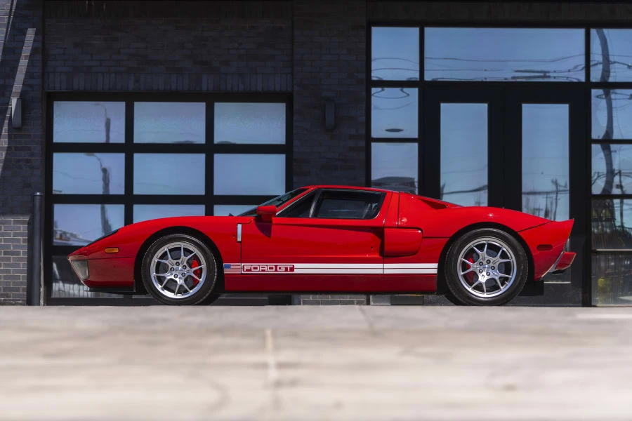 2005 Ford GT 1st Gen - Image 18 of 31