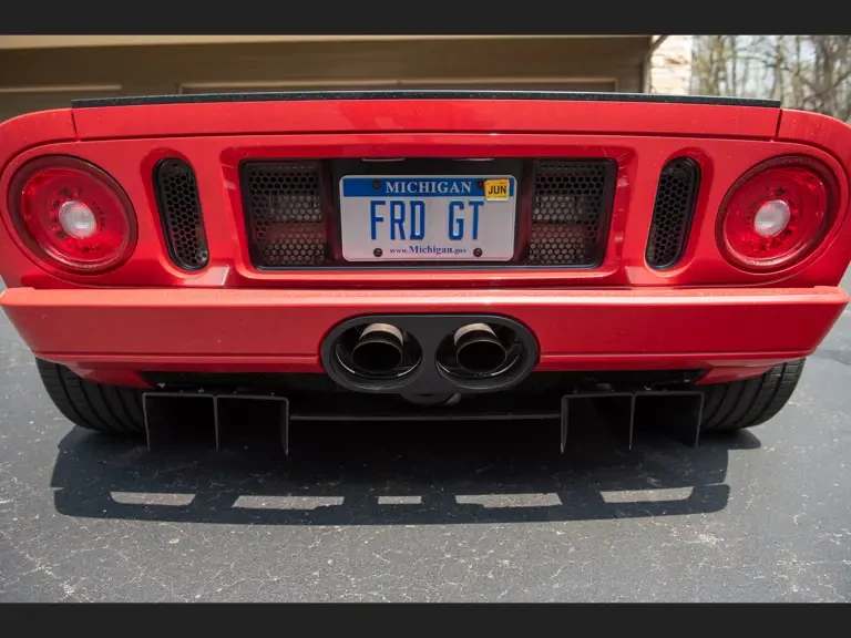 2005 Ford GT 1st Gen - Image 21 of 31