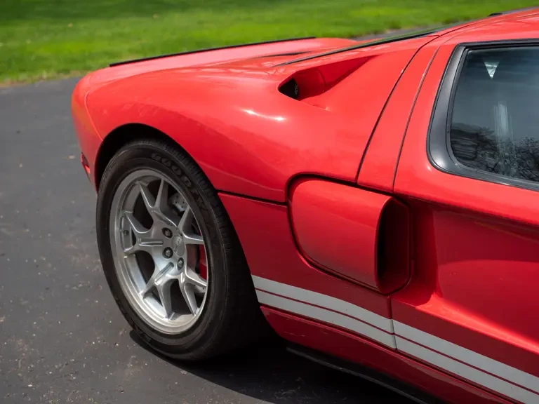 2005 Ford GT 1st Gen - Image 18 of 31