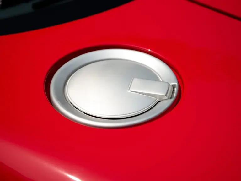 2005 Ford GT 1st Gen - Image 25 of 31