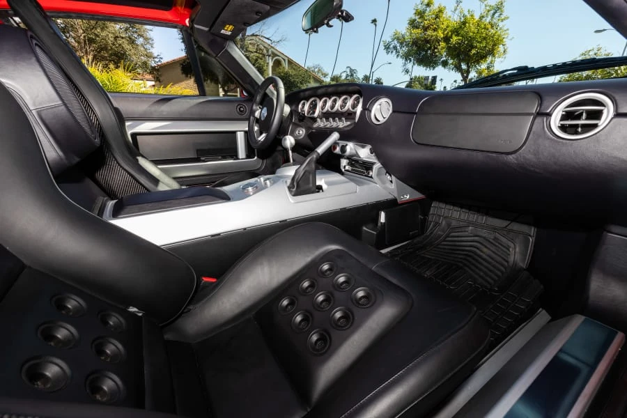 2005 Ford GT 1st Gen - Image 17 of 31