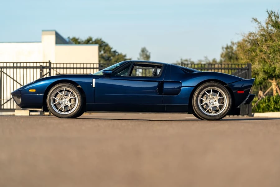 2005 Ford GT 1st Gen - Image 2 of 31
