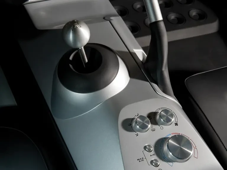 2005 Ford GT 1st Gen - Image 15 of 29