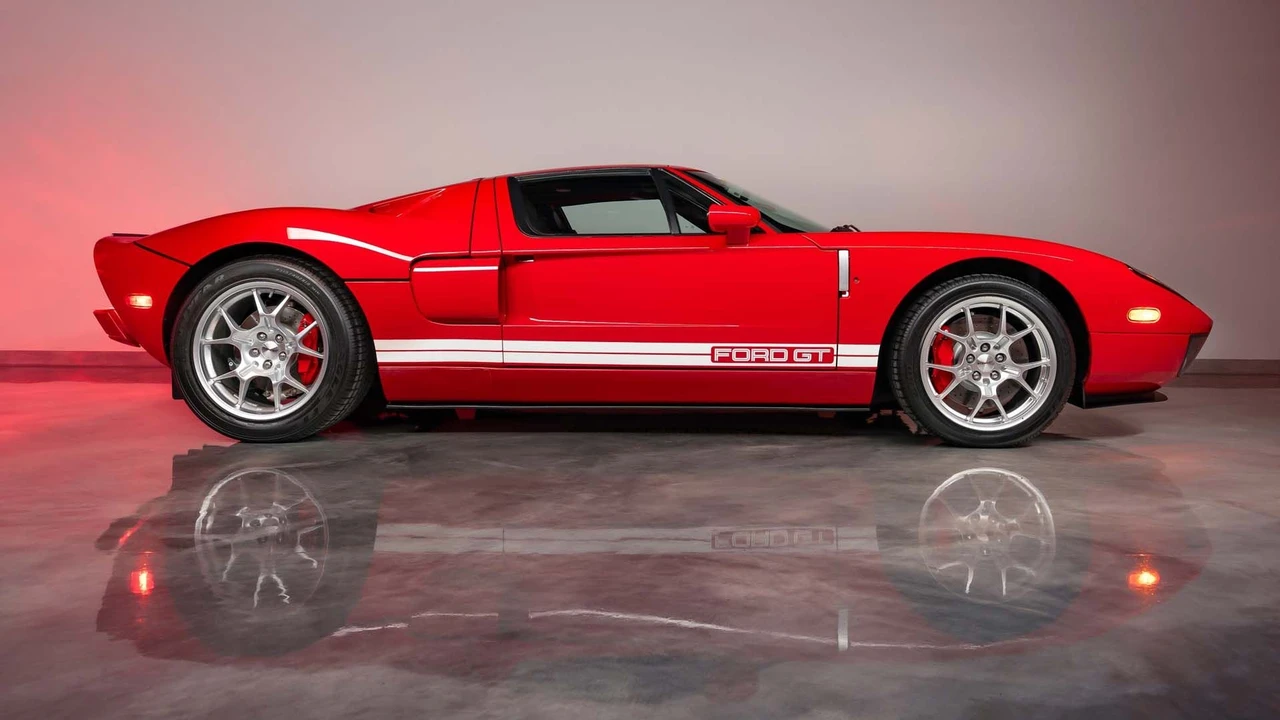 2005 Ford GT 1st Gen - Image 6 of 31