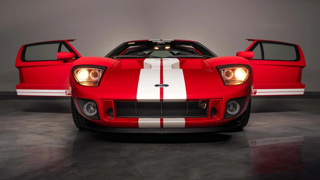 2005 Ford GT 1st Gen - Image 7 of 31