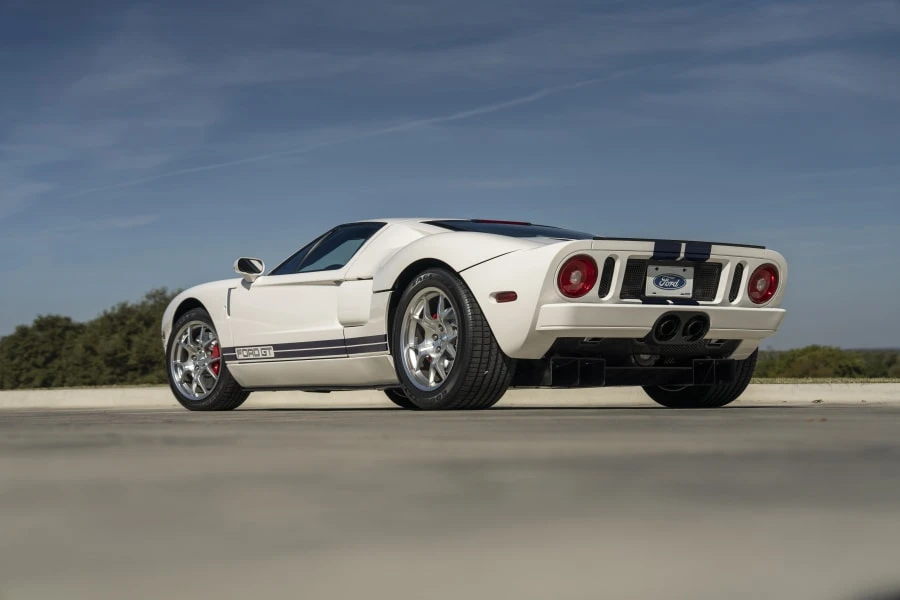 2005 Ford GT 1st Gen - Image 26 of 31