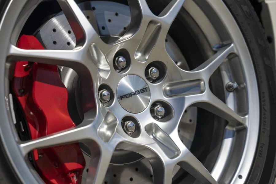 2005 Ford GT 1st Gen - Image 16 of 31