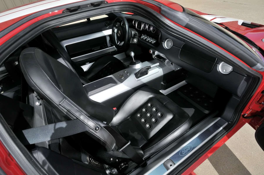 2005 Ford GT 1st Gen - Image 5 of 12