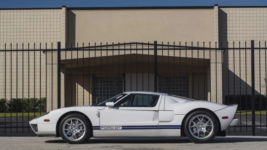 2005 Ford GT 1st Gen - Image 2 of 12