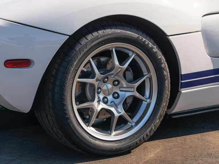 2005 Ford GT 1st Gen - Image 24 of 29