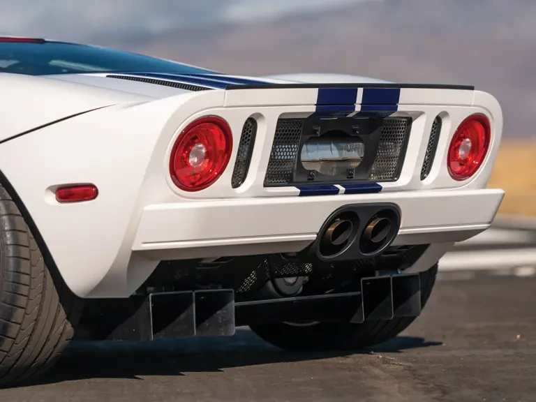 2005 Ford GT 1st Gen - Image 19 of 29