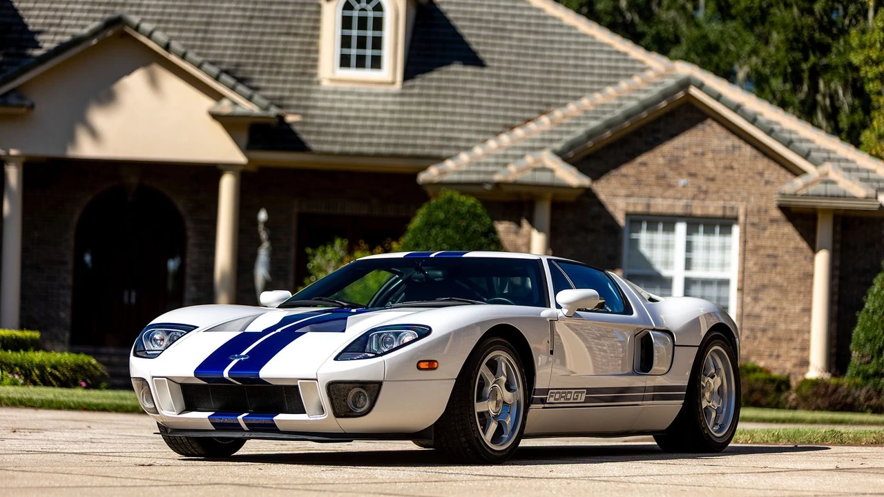 2005 Ford GT 1st Gen - Image 6 of 31