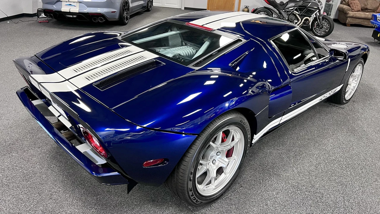 2005 Ford GT 1st Gen - Image 3 of 24