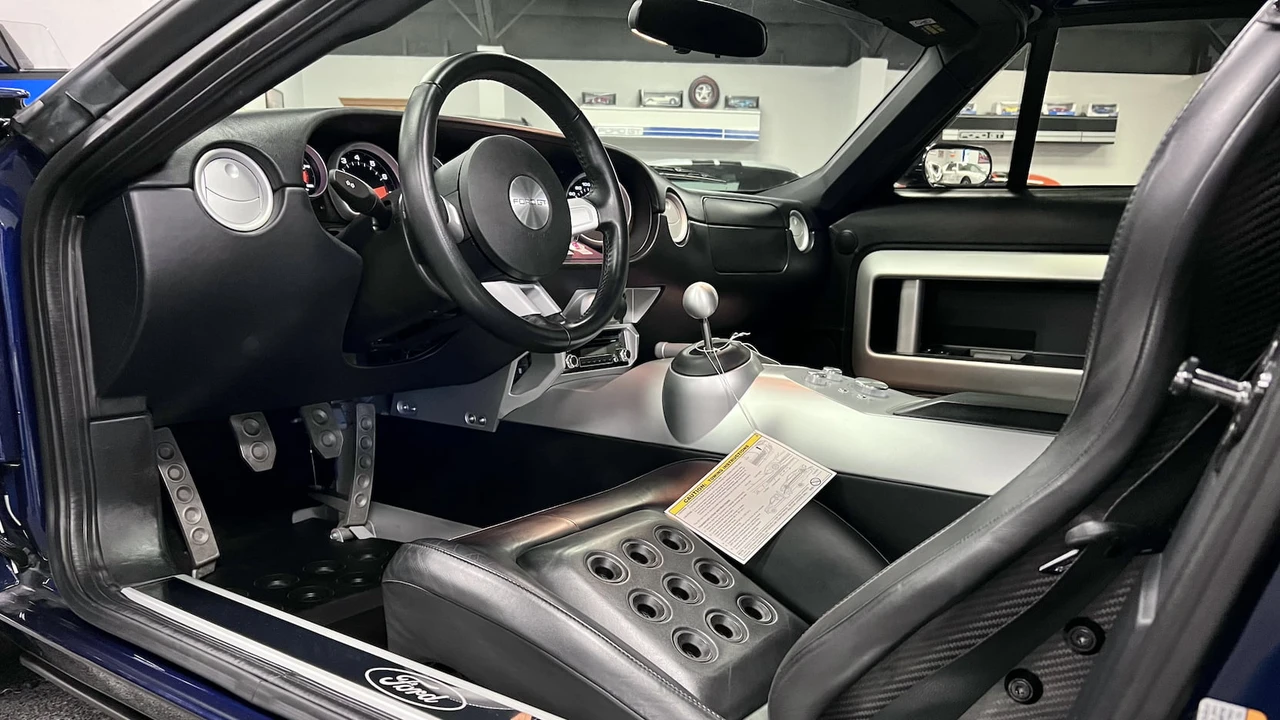 2005 Ford GT 1st Gen - Image 4 of 24