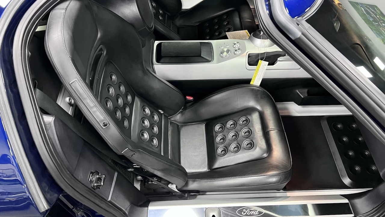 2005 Ford GT 1st Gen - Image 7 of 24