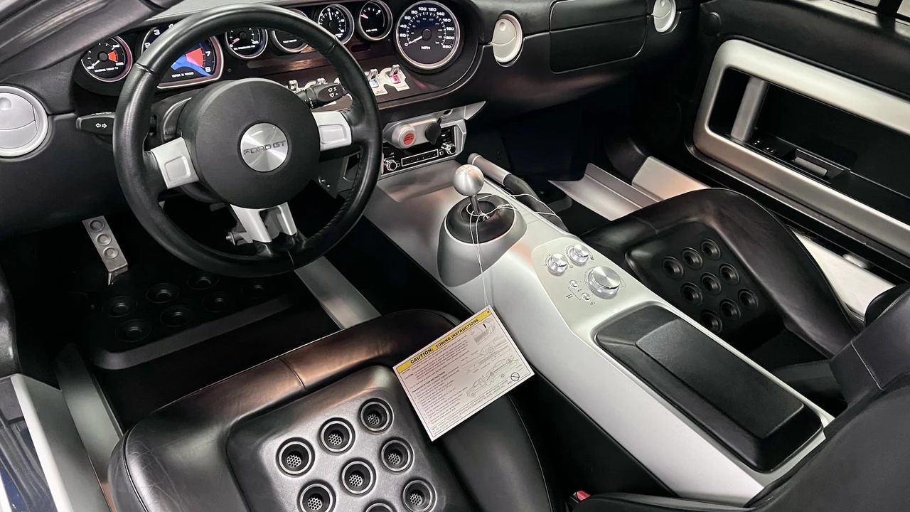 2005 Ford GT 1st Gen - Image 12 of 24