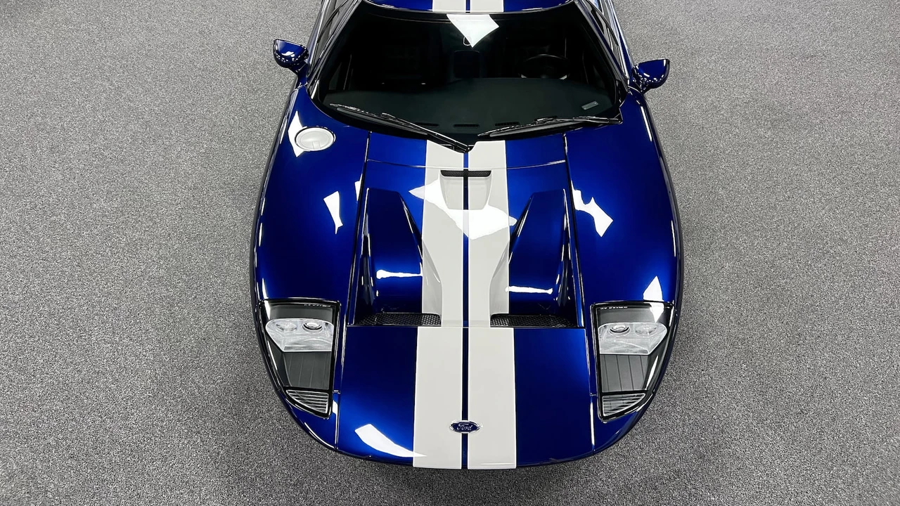 2005 Ford GT 1st Gen - Image 16 of 24
