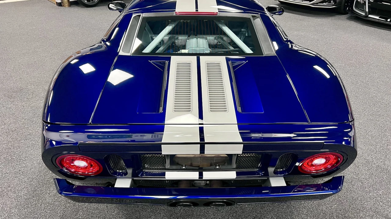 2005 Ford GT 1st Gen - Image 21 of 24