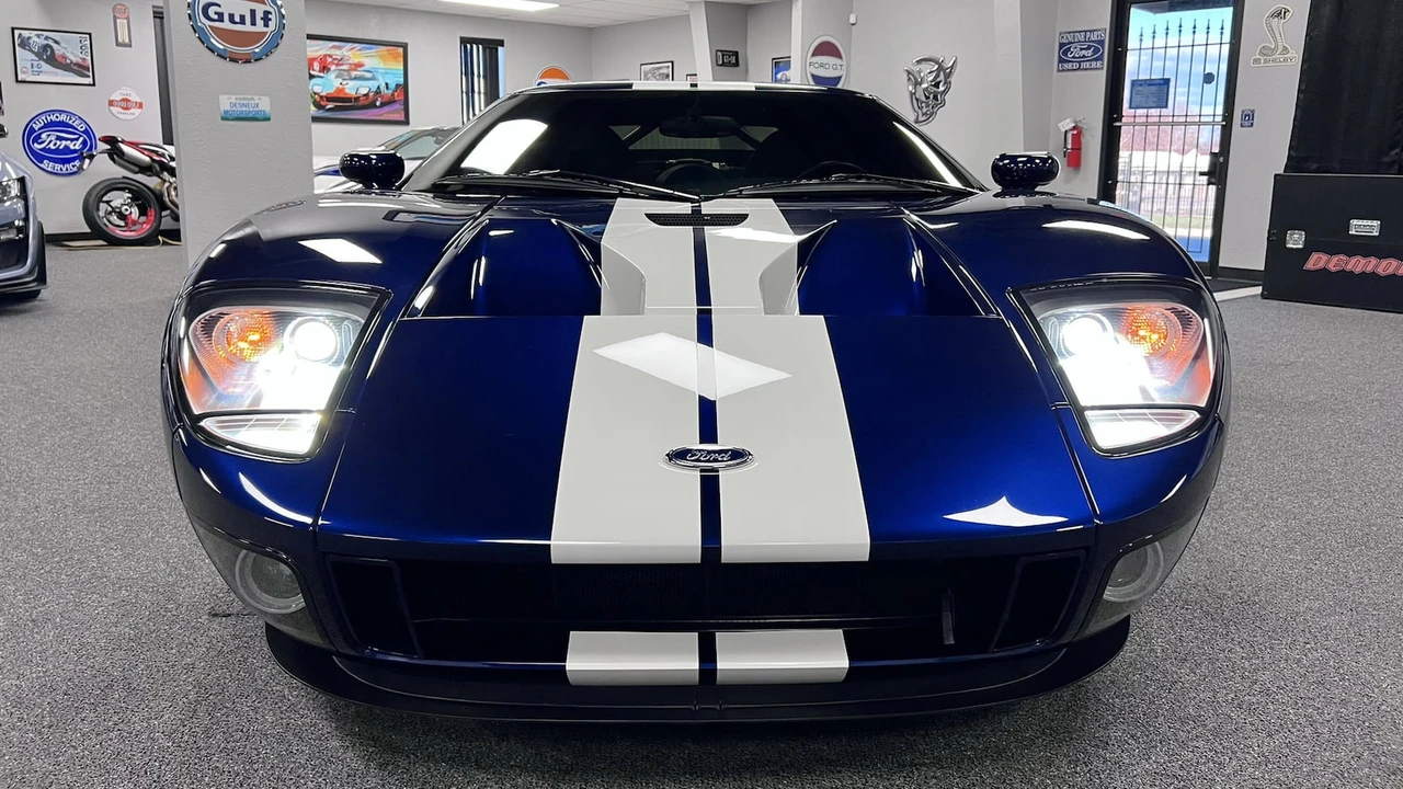 2005 Ford GT 1st Gen - Image 22 of 24