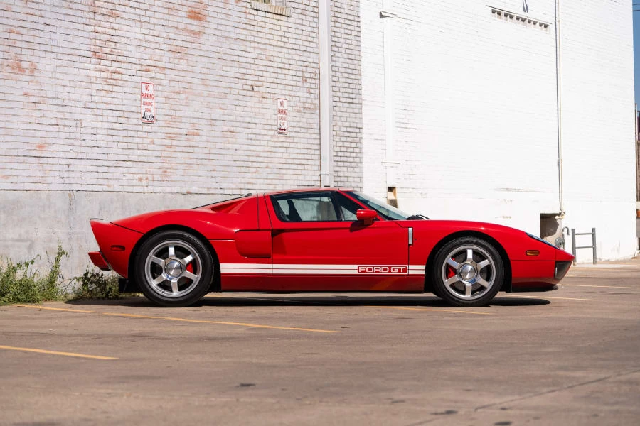 2005 Ford GT 1st Gen - Image 12 of 31