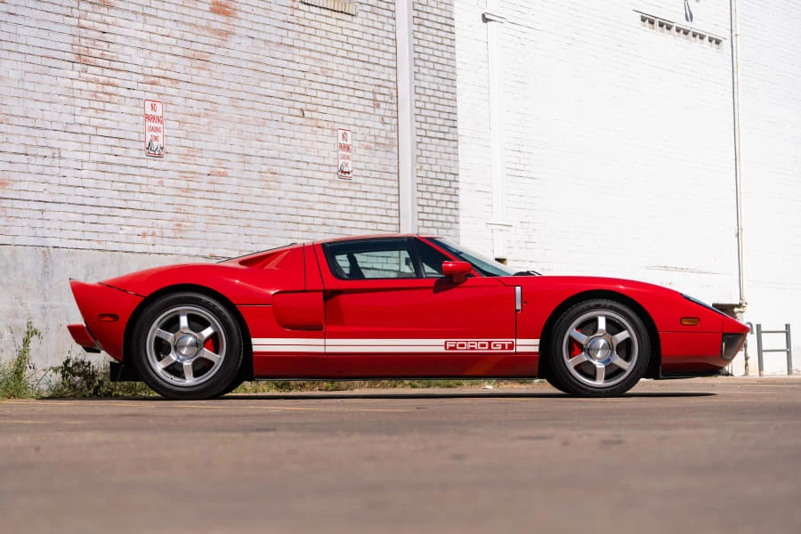 2005 Ford GT 1st Gen - Image 14 of 31