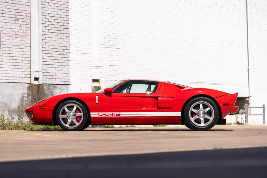 2005 Ford GT 1st Gen - Image 2 of 31