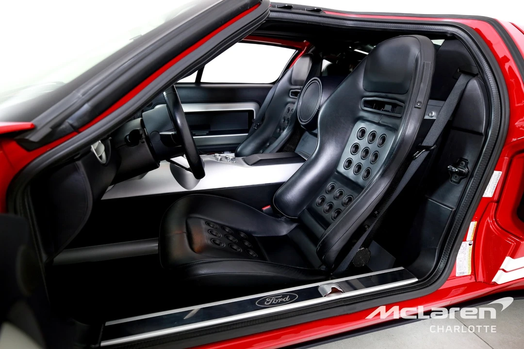 2005 Ford GT 1st Gen - Image 11 of 12