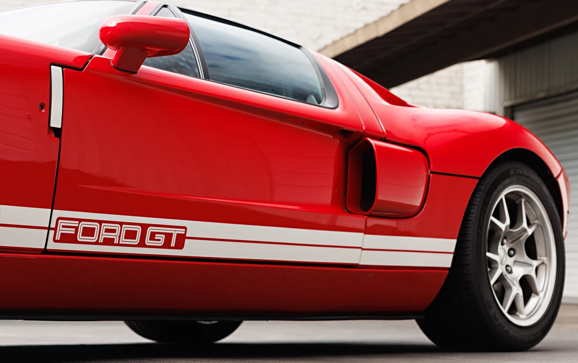 2005 Ford GT 1st Gen - Image 14 of 19