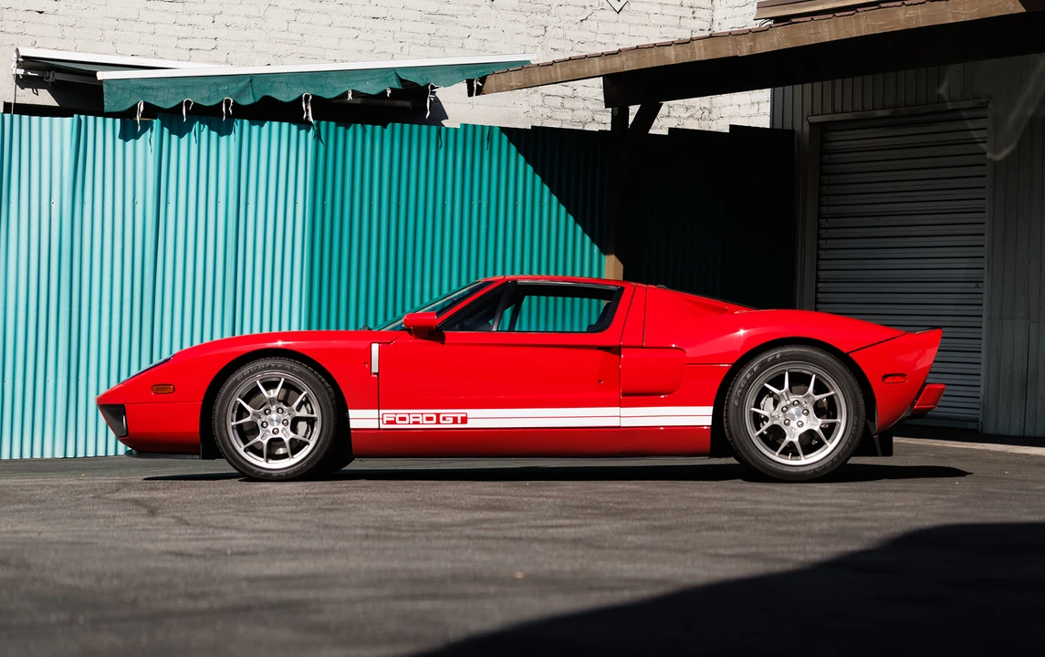 2005 Ford GT 1st Gen - Image 2 of 19