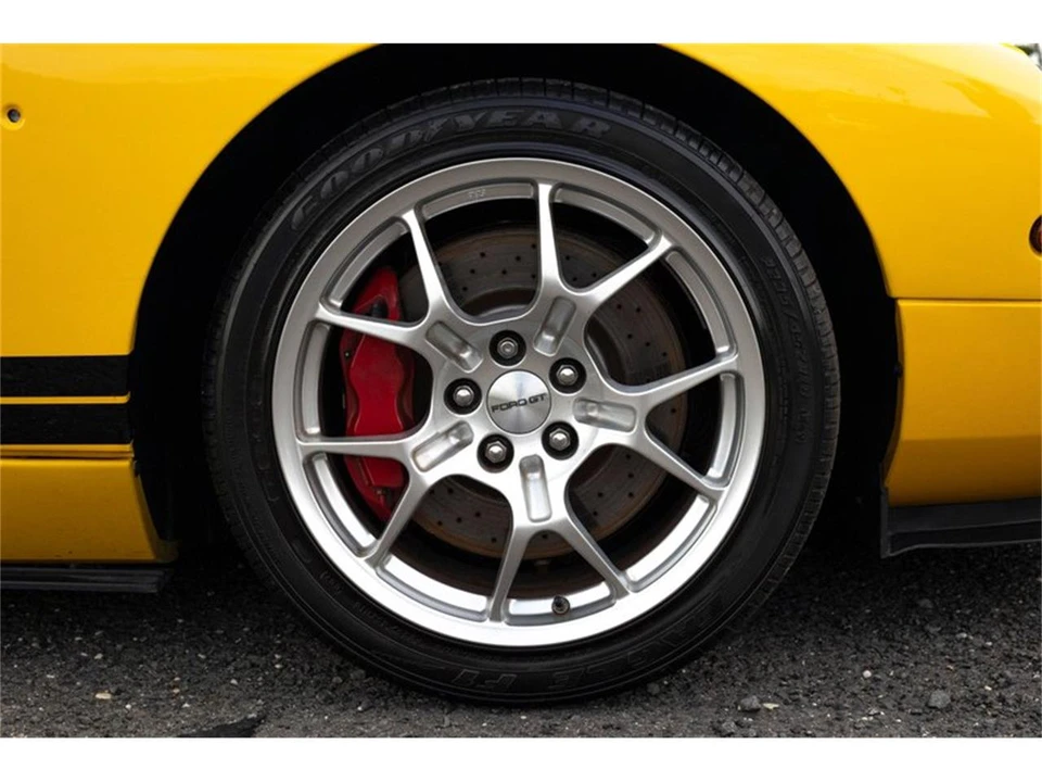 2005 Ford GT 1st Gen - Image 20 of 31