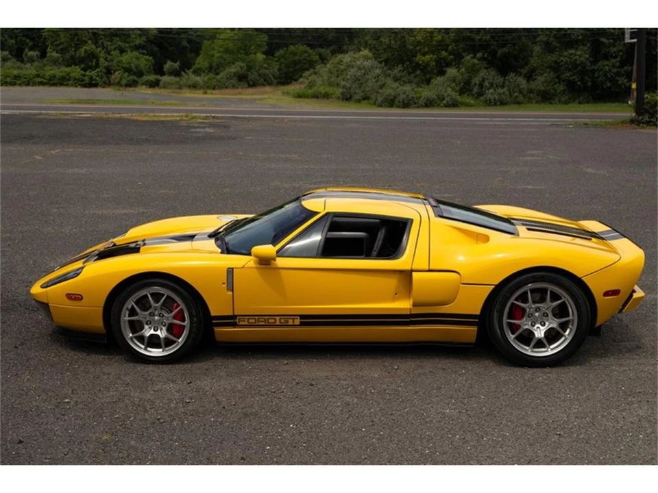 2005 Ford GT 1st Gen - Image 6 of 31