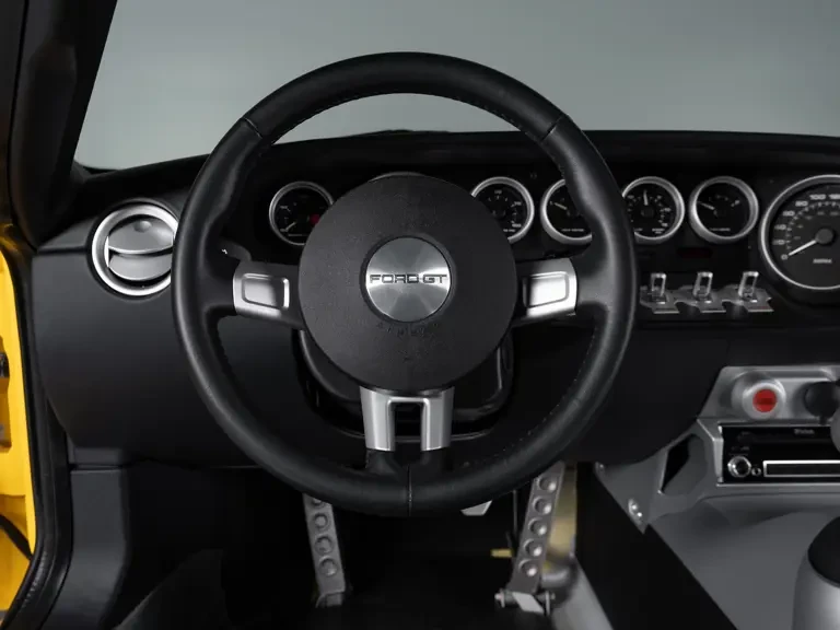 2005 Ford GT 1st Gen - Image 14 of 31