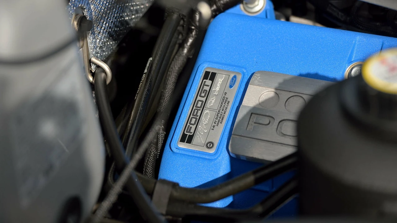 2005 Ford GT 1st Gen - Image 18 of 31