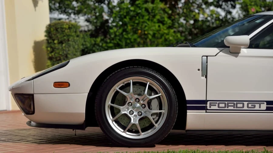 2005 Ford GT 1st Gen - Image 9 of 31