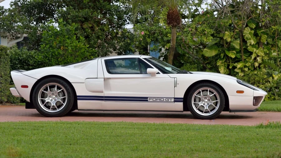 2005 Ford GT 1st Gen - Image 2 of 31